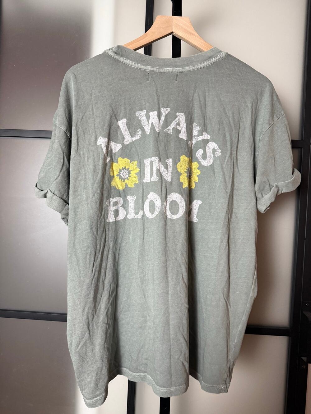 Girl Dangerous Always in Bloom Tshirt Size Large